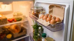 Perché non conservare le uova nello sportello del frigorifero, l'errore più comune in cucina
