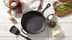 Se la padella si brucia, il metodo delle "tre gocce" vi aiuterà: potrete cucinare anche senza olio.