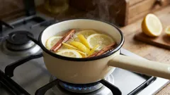 Cottura della scorza di limone con cannella: perché è consigliabile utilizzare questa miscela e a cosa serve?