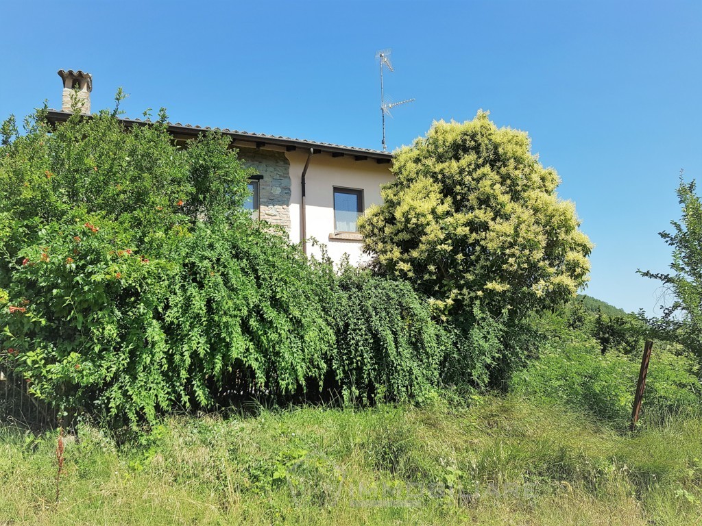 Rocca Susella (PV) casa in sasso ristrutturata con splendido panorama Rif.C311