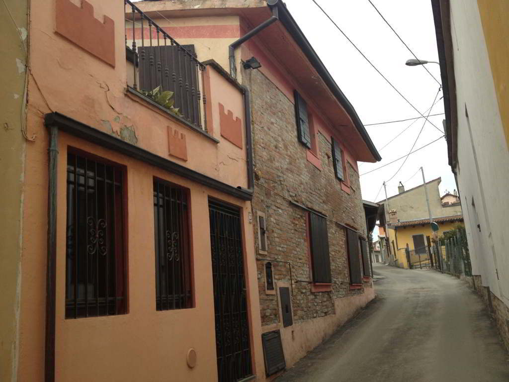 Montu’ Beccaria (PV) Casa su due livelli con vista panoramica Rif. 669